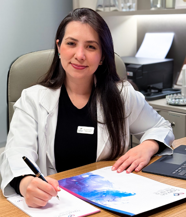 Dra. Aglaupe Pereira - Gastrocirurgiã | Clínica ELEVEN